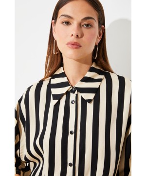BLUSA DE RAYAS