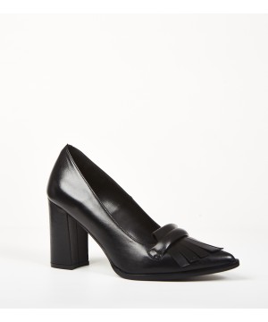 ZAPATO DE TACÓN NEGRO